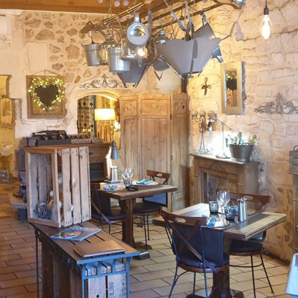 Le restaurant - L'Oustaloun - Maussane-les-Alpilles - bon restaurant MAUSSANE-LES-ALPILLES
